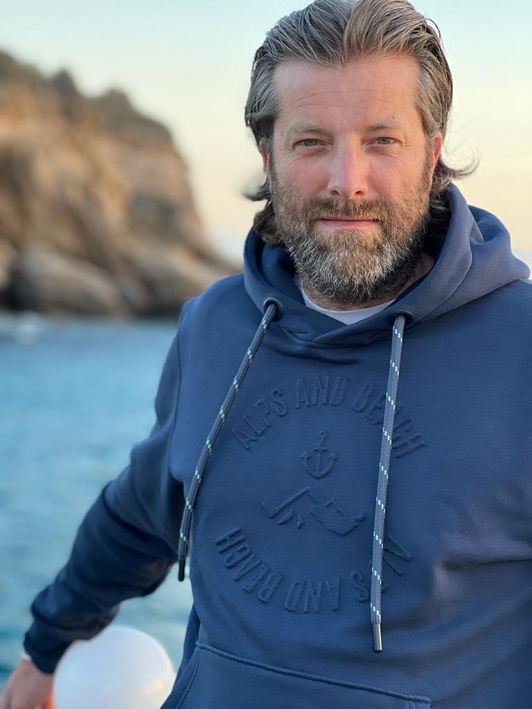 Hoodie Navy “Alpenstrandläufer”